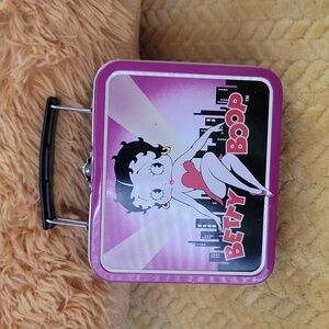 BettyBoop small tin lunch box